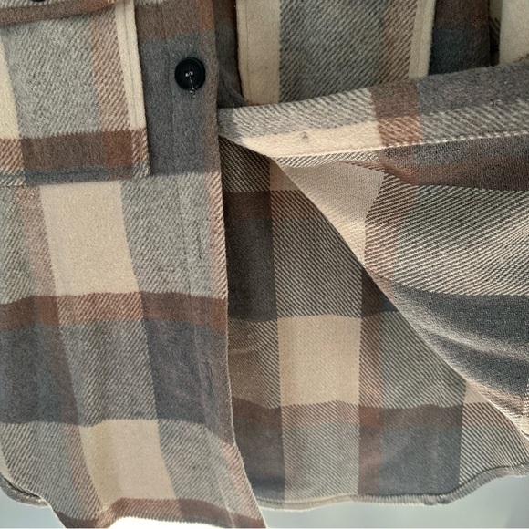 Grey Tan Plaid Checkered Shacket - Picture 7 of 14